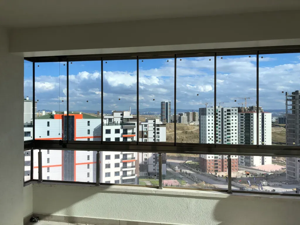 Bağlıca Konfor Cam Balkon